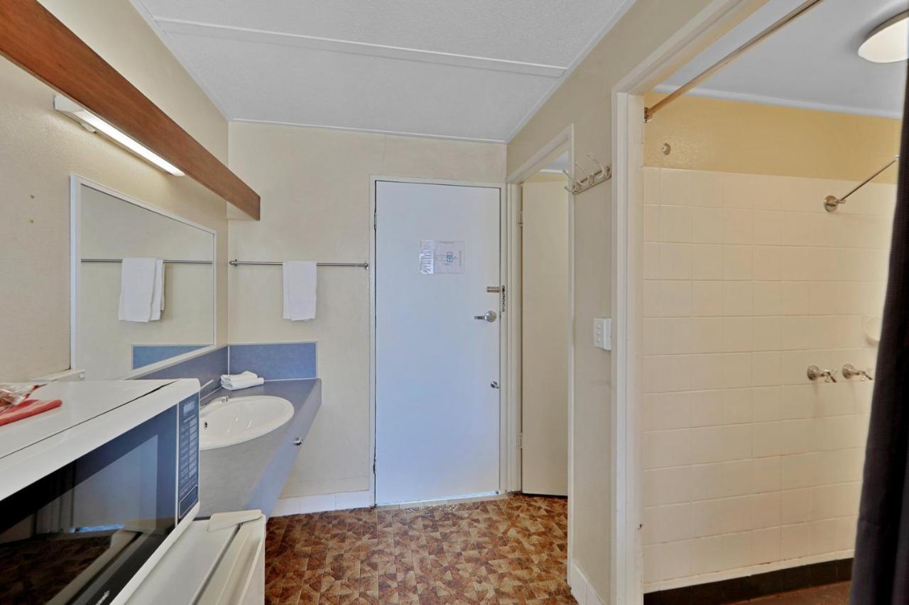 Oscar Motel Bundaberg Exteriör bild