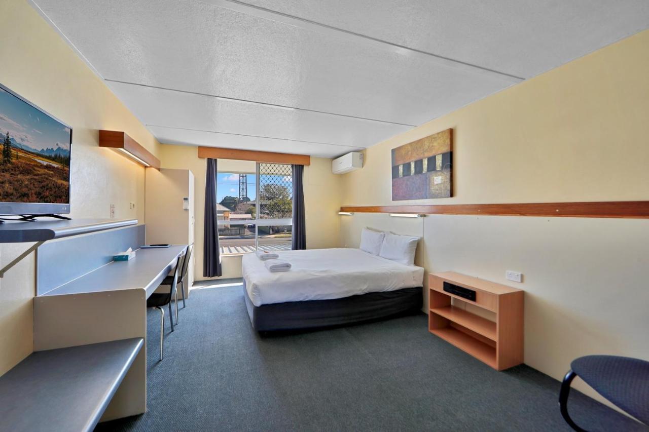 Oscar Motel Bundaberg Exteriör bild