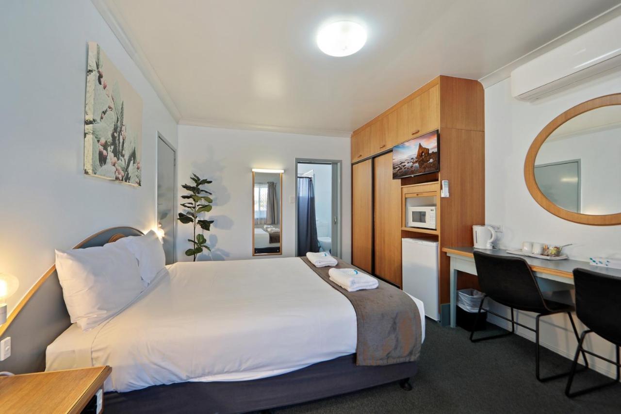 Oscar Motel Bundaberg Exteriör bild