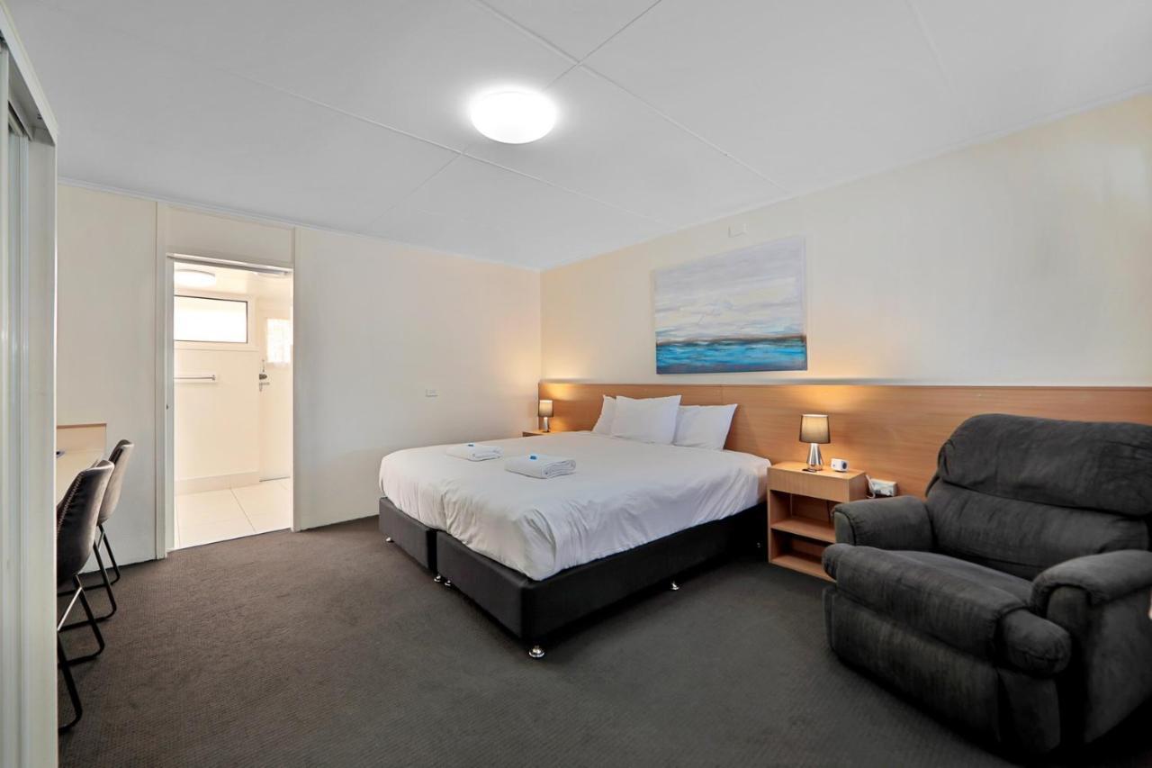 Oscar Motel Bundaberg Exteriör bild