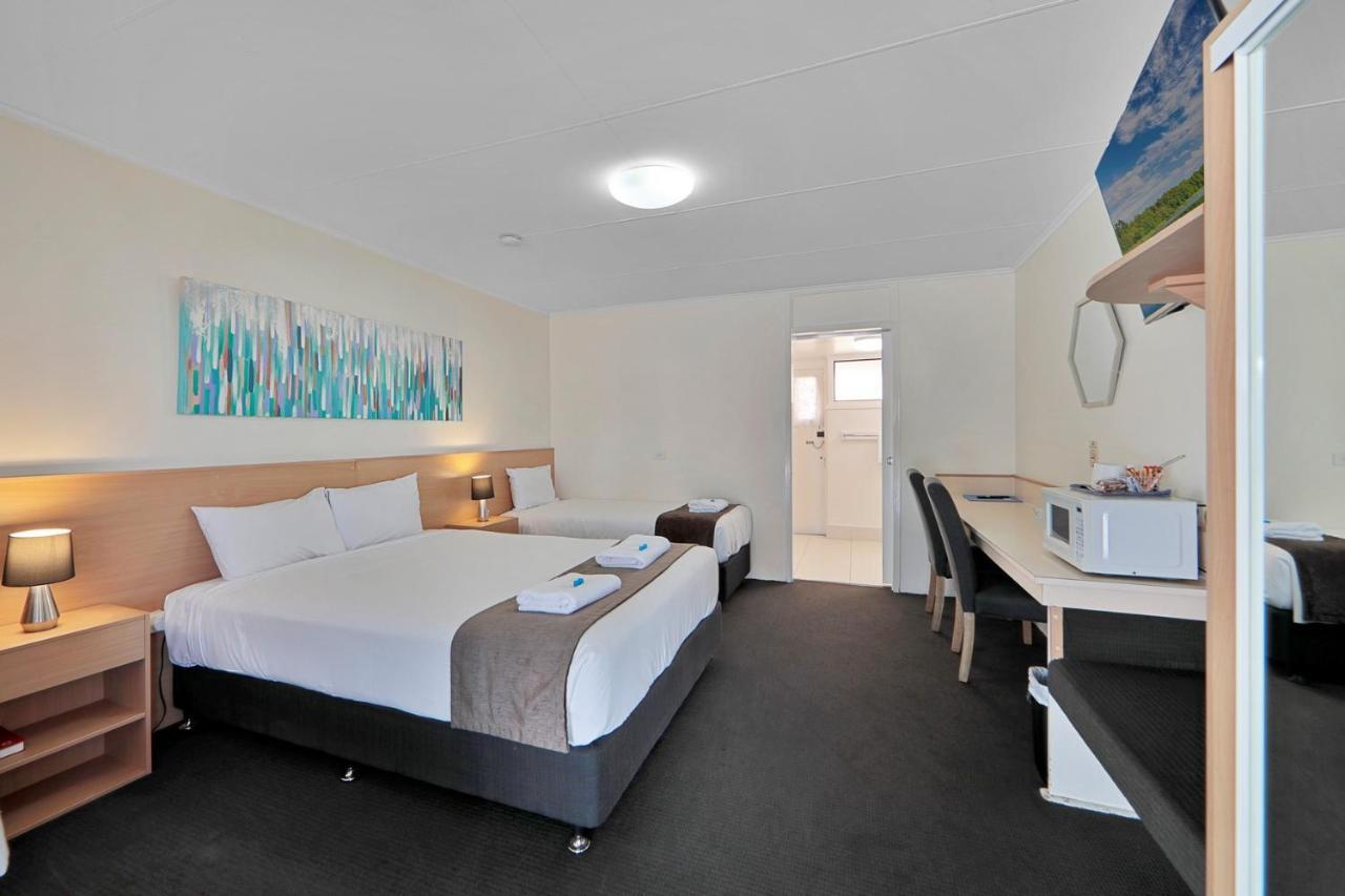 Oscar Motel Bundaberg Exteriör bild