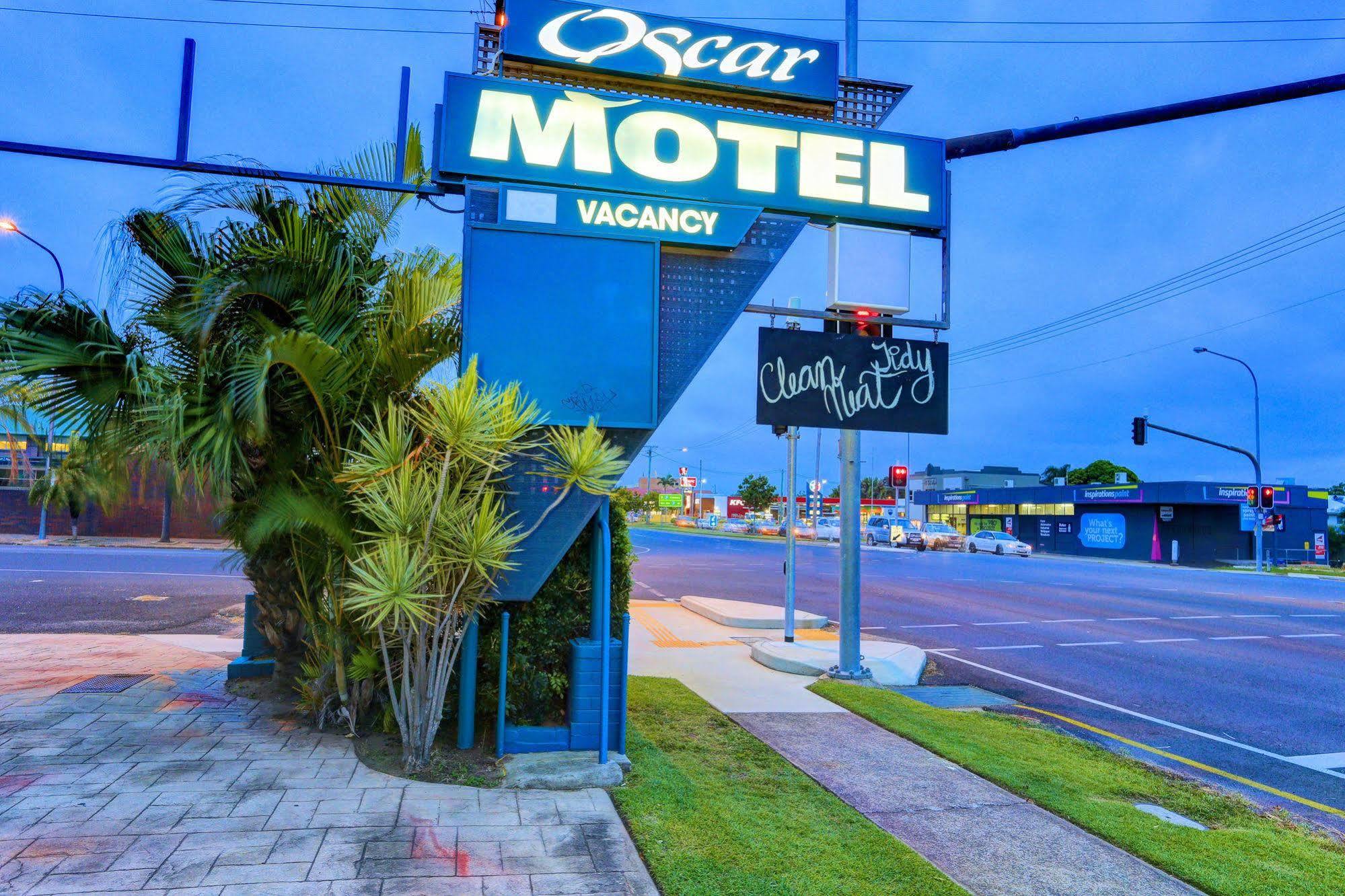 Oscar Motel Bundaberg Exteriör bild